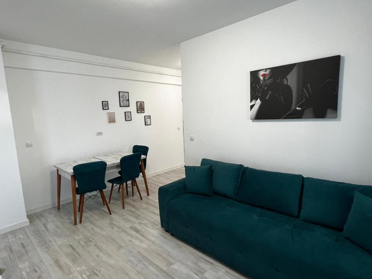 Urban Apartments And Studios - City Center Iasi Exterior foto