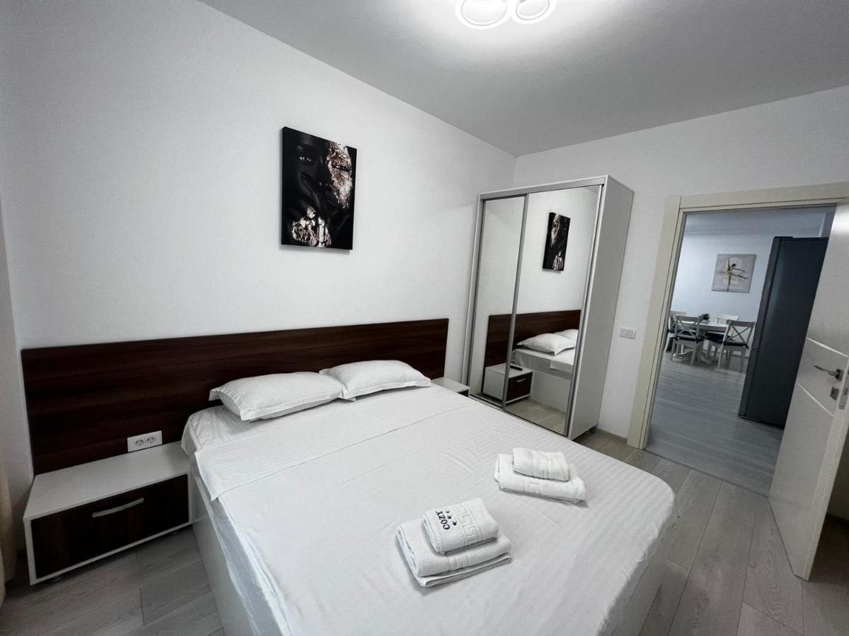 Urban Apartments And Studios - City Center Iasi Exterior foto