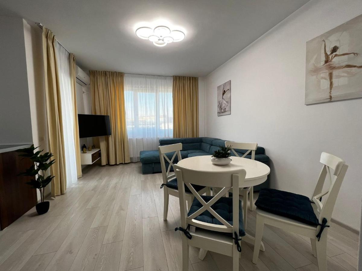 Urban Apartments And Studios - City Center Iasi Exterior foto